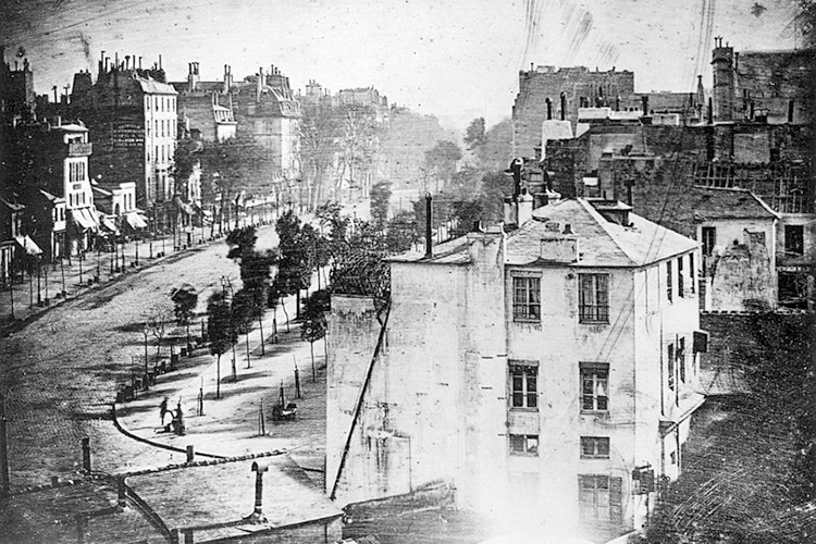 Vista di Boulevard du Temple, Luois Jacques Mandé Daguerre 1838. Copyright by flicr.